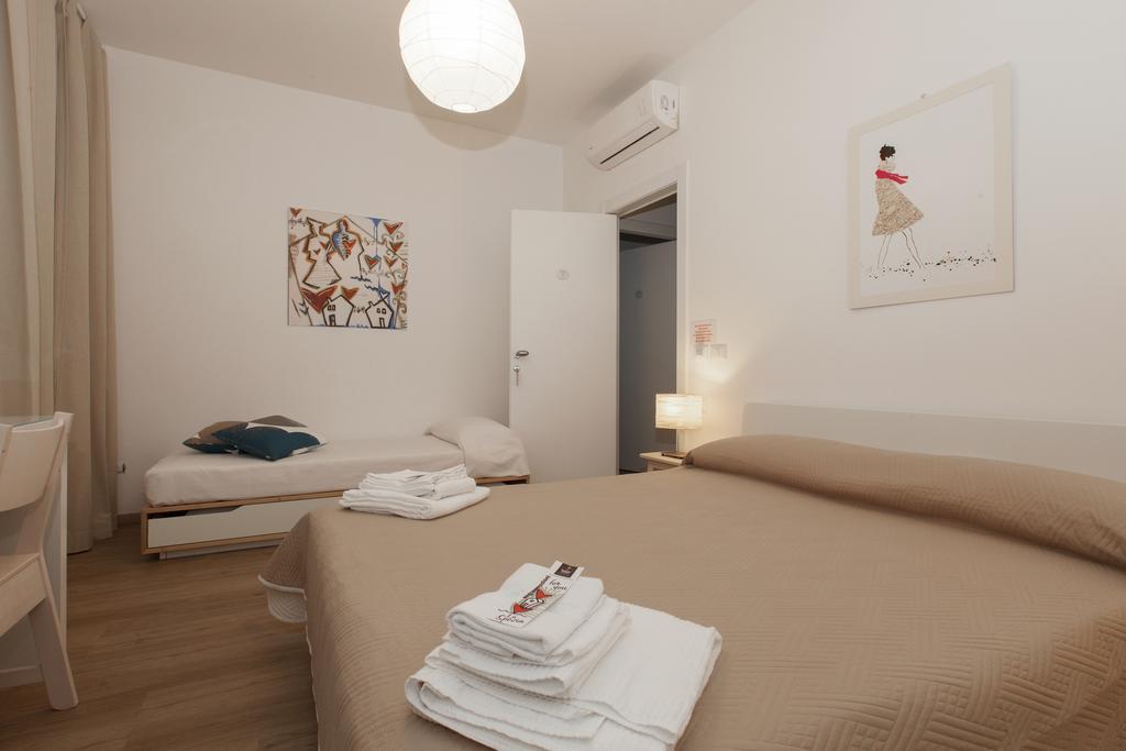 Via Colombo Holiday Rooms La Spezia Zimmer foto