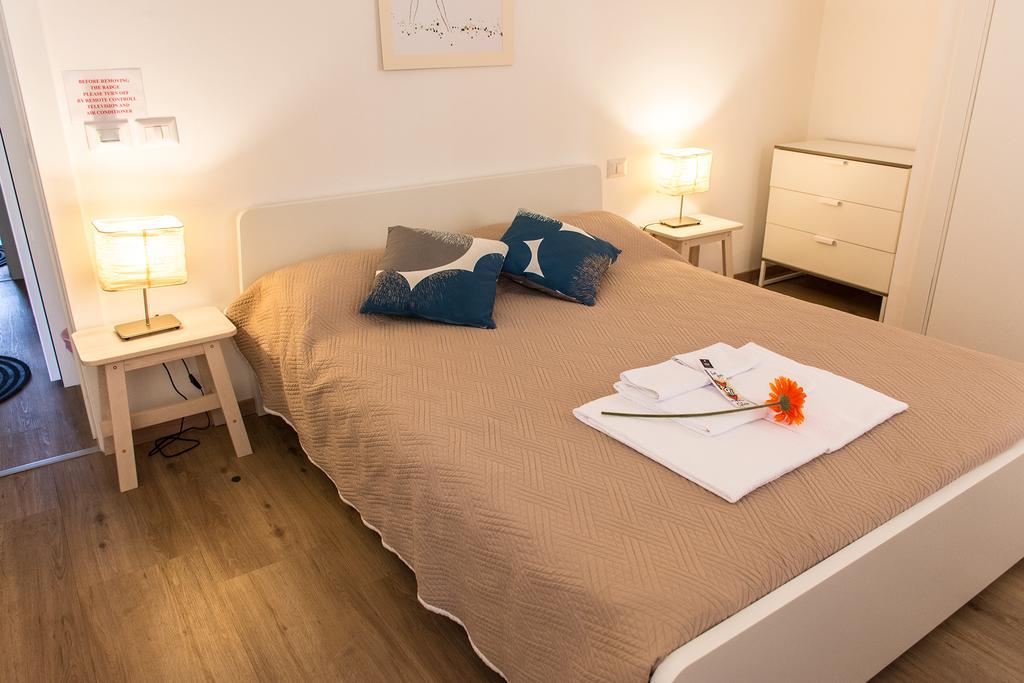 Via Colombo Holiday Rooms La Spezia Zimmer foto